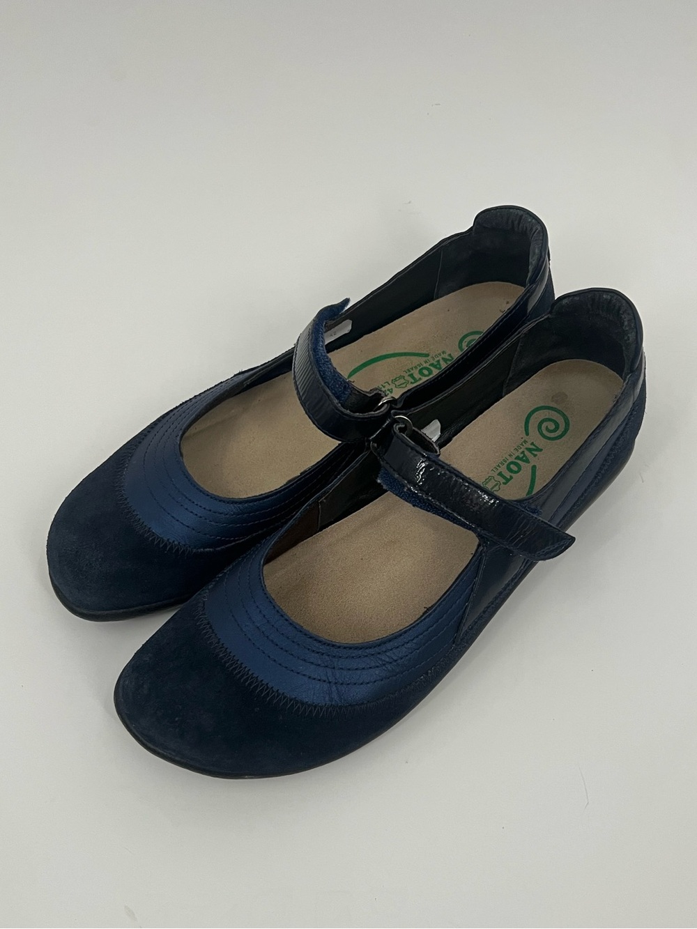 Naot Kirei Women'sMary Jane Flats with Strap Pokar Mid Blue Suede Ink